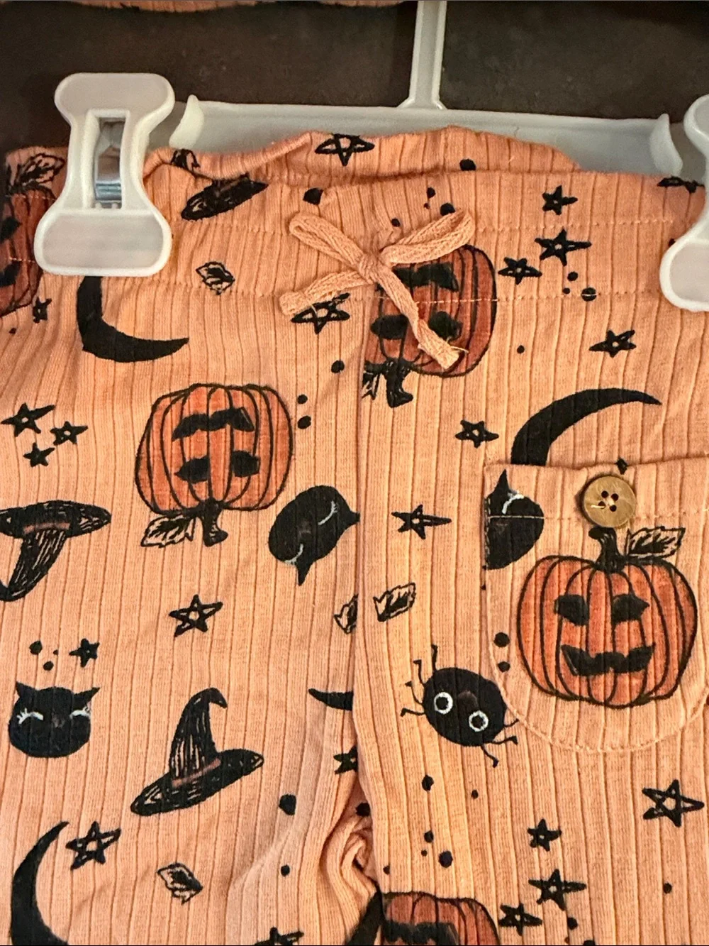 Jessica Simpson Orange and Black Halloween Pumpkin Matching Set